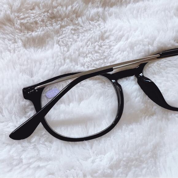 Dylan Black Thin Lightweight Reader Glasses - Picture 10 of 13